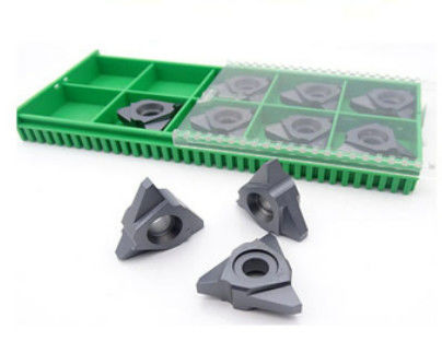Chèn cacbua CNC bên ngoài bằng vàng 11ER 22ER Chống rỉ cao được đánh bóng